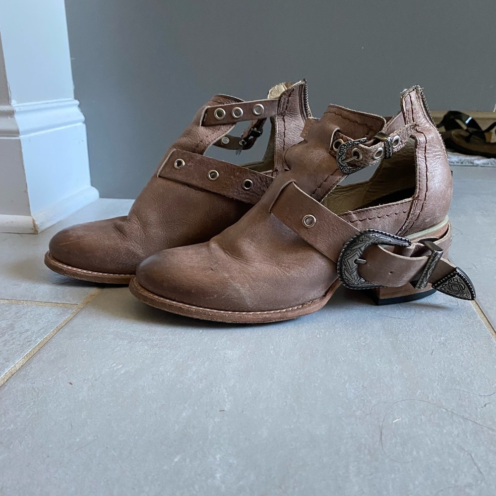 Freebird Carsen Bootie 8